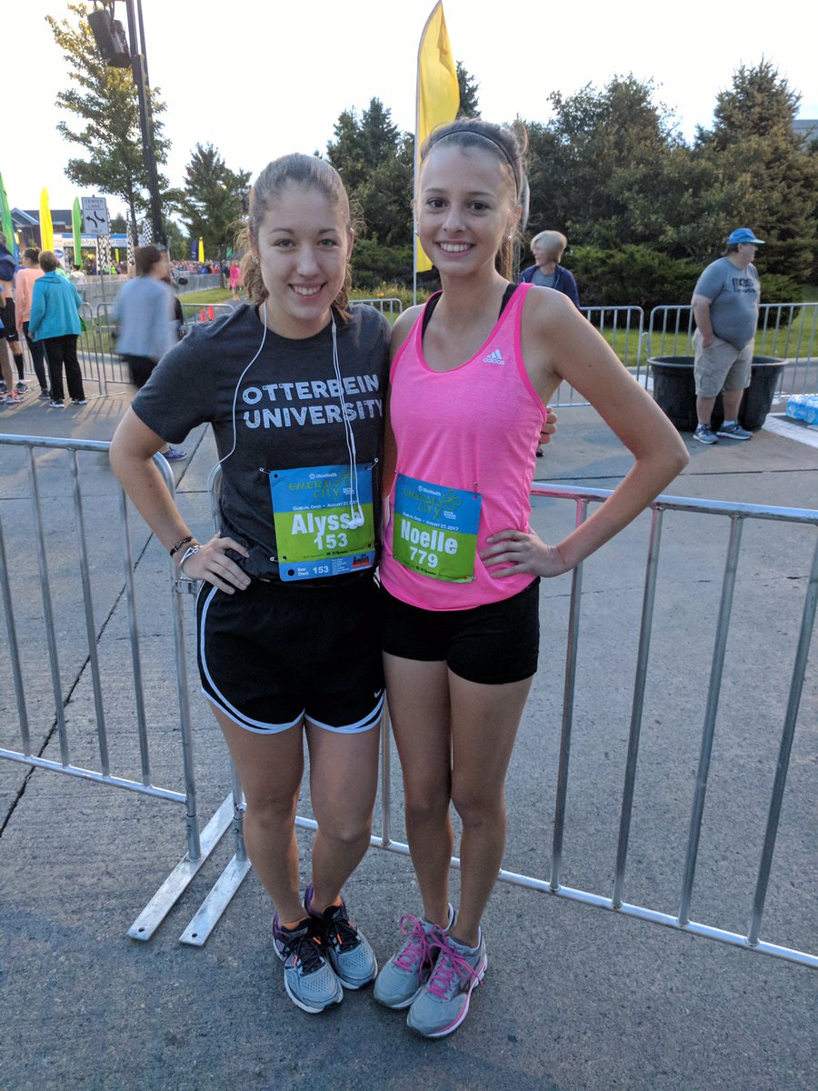NoeyyJack's tweet photo. Ran a Half Marathon this morning! I ran a time of 2:05 (9 min 36 sec pace) which was a PR by 8 minutes. https://t.co/w8q61NmkmV