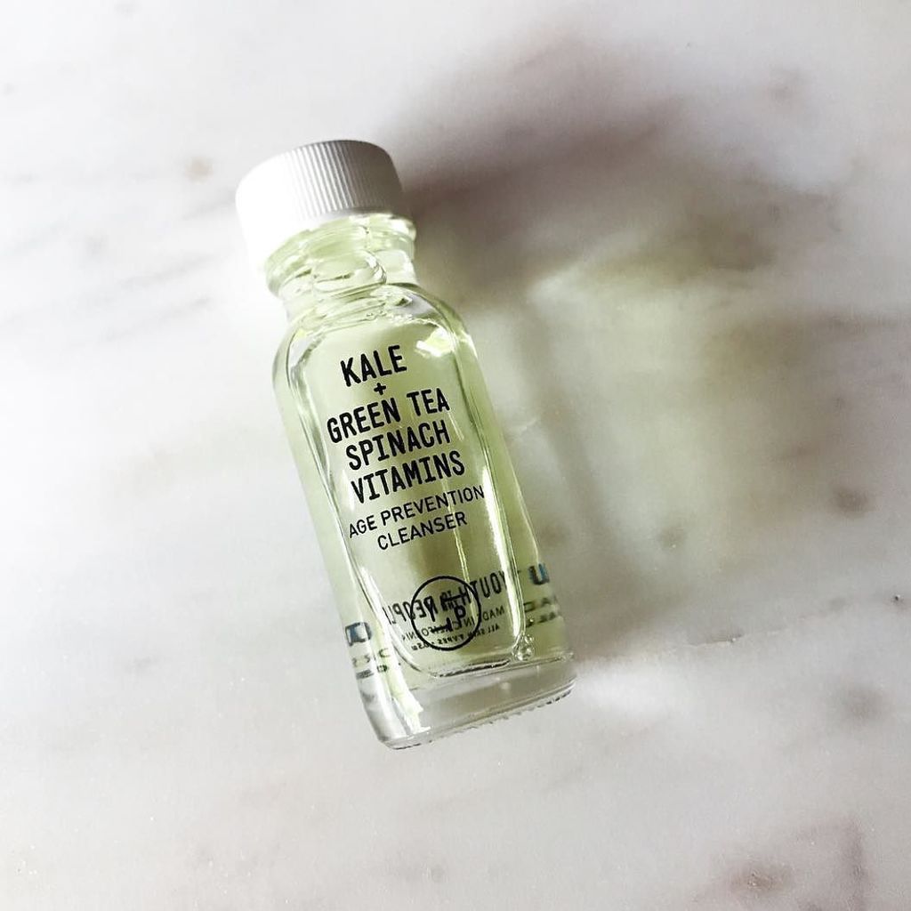 youthtotheppl's tweet photo. Mini glass bottle. Mega antioxidant & age prevention power. #youthtothepeople #miniduo https://t.co/sdtRz4PYlK Mini glass bottle. Mega ant… https://t.co/z32GiaFSeN