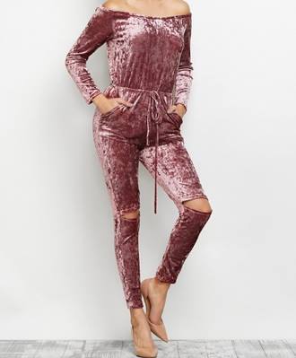 BackshopFashion's tweet photo. #woman #instaglam #offtheshoulder #cute #jumper #mylook #outfitiftheday #girly #instamode #outfit #fashiondiar… https://t.co/0fbf0EZpLd https://t.co/AGL8hwsRpc