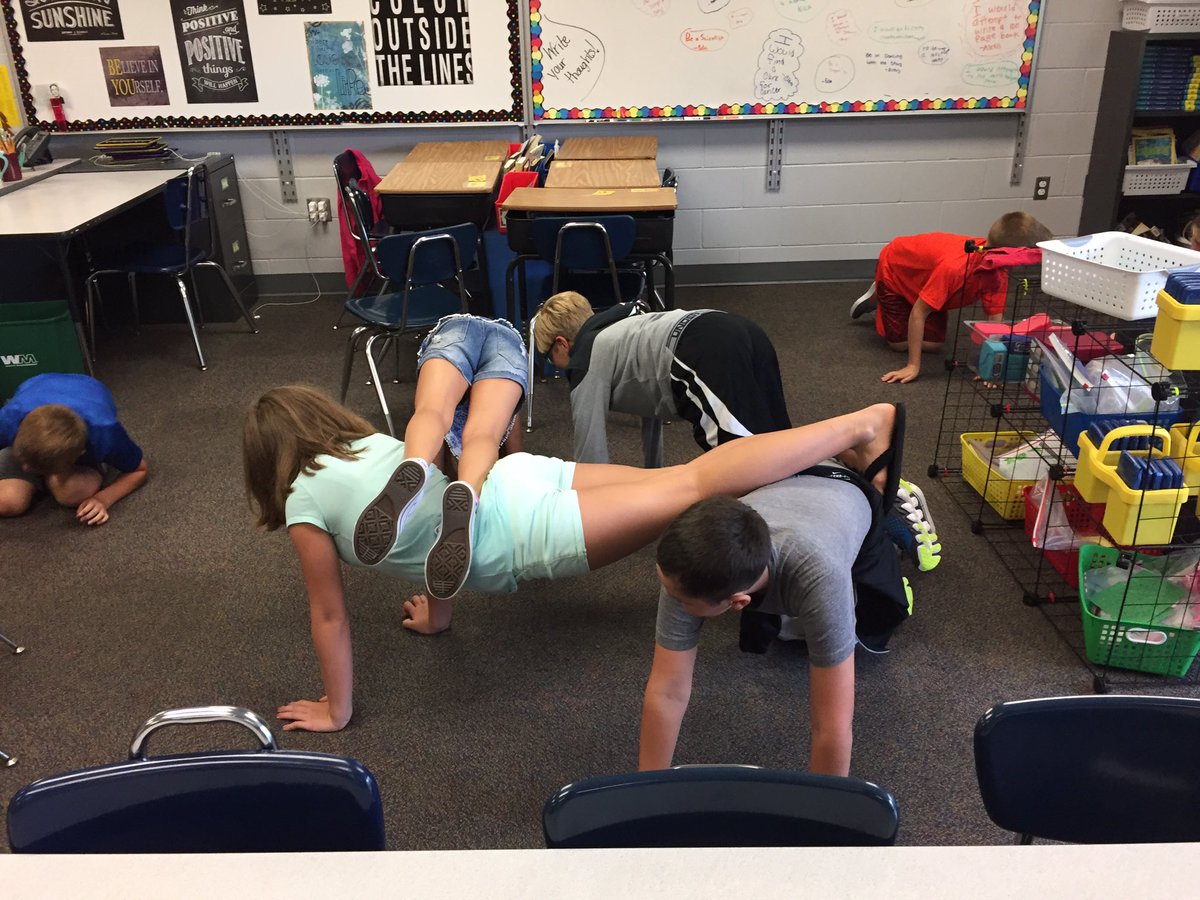 EEroom312's tweet image. #GroupPushUp requires agreeable partners, listeners and contributors!