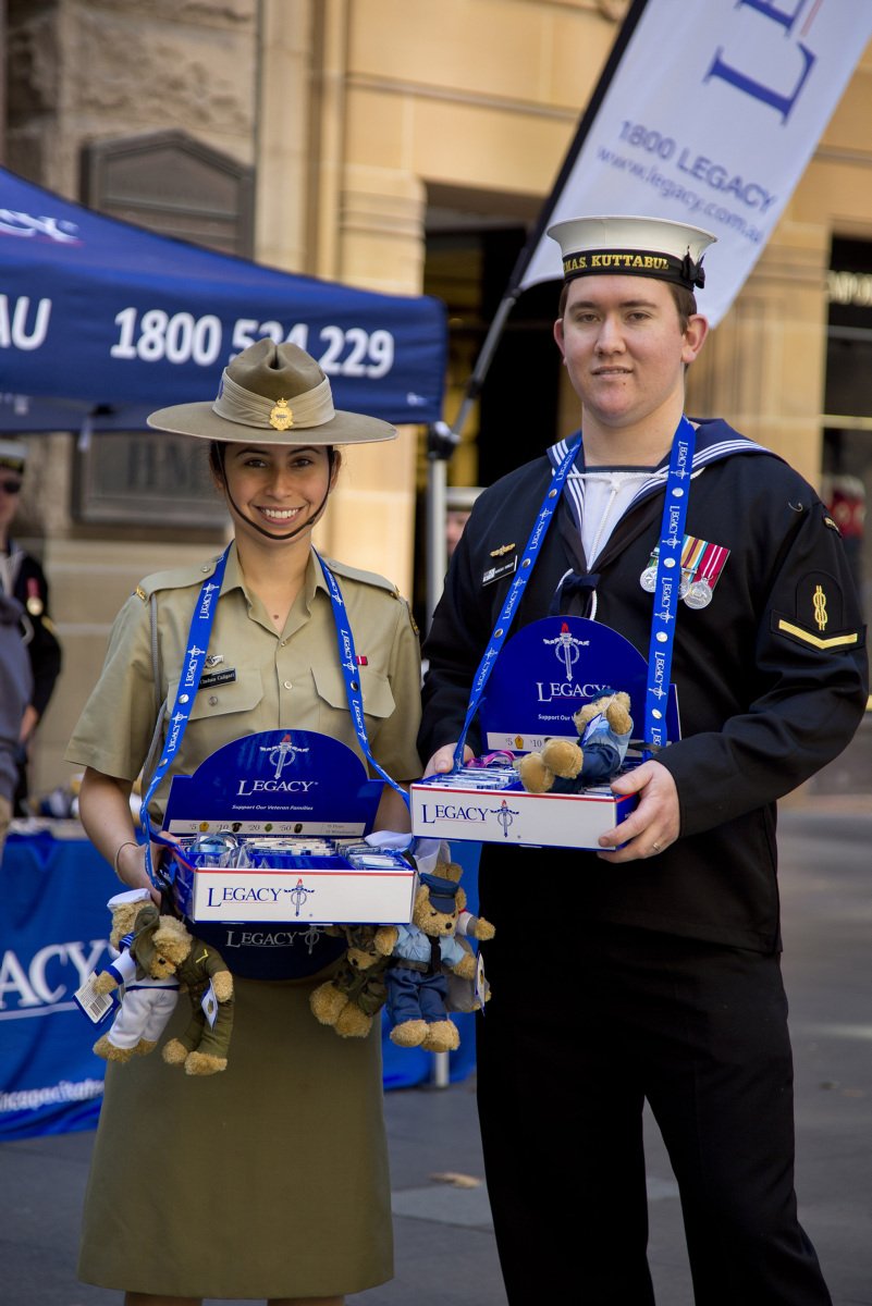DefenceAust's tweet photo. #YourDefence is supporting #Legacyweek2017 by raising funds across the country! #BadgeDay https://t.co/YBgKzh0p5P