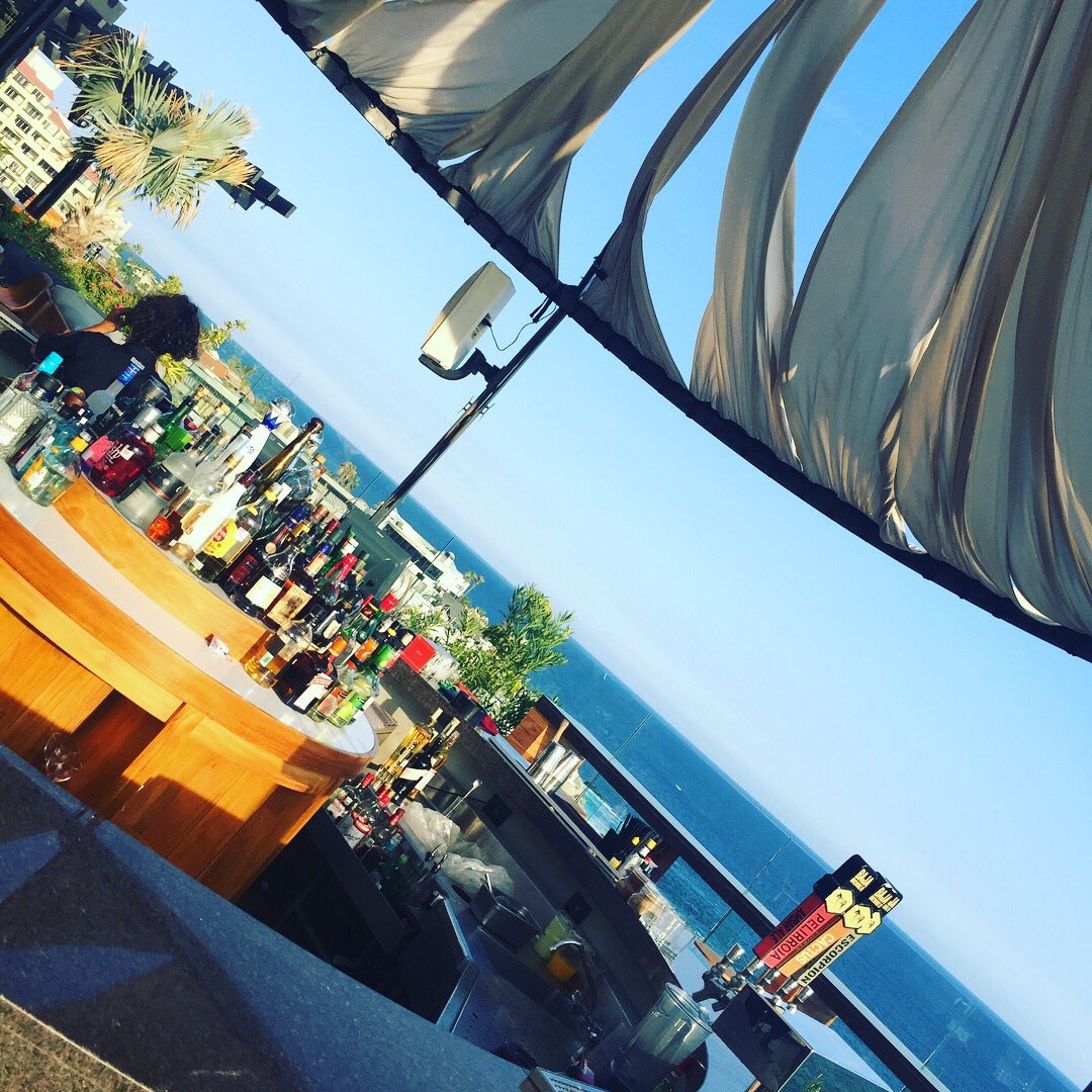 BlackBookMgt's tweet photo. The most stunning #rooftop bar... @thompsonhotels @thecapehotel #Rooftop #mezcal #cocktails @cabosanlucasmexico #cabo #mexico https://t.co/vdmKsrW2dy