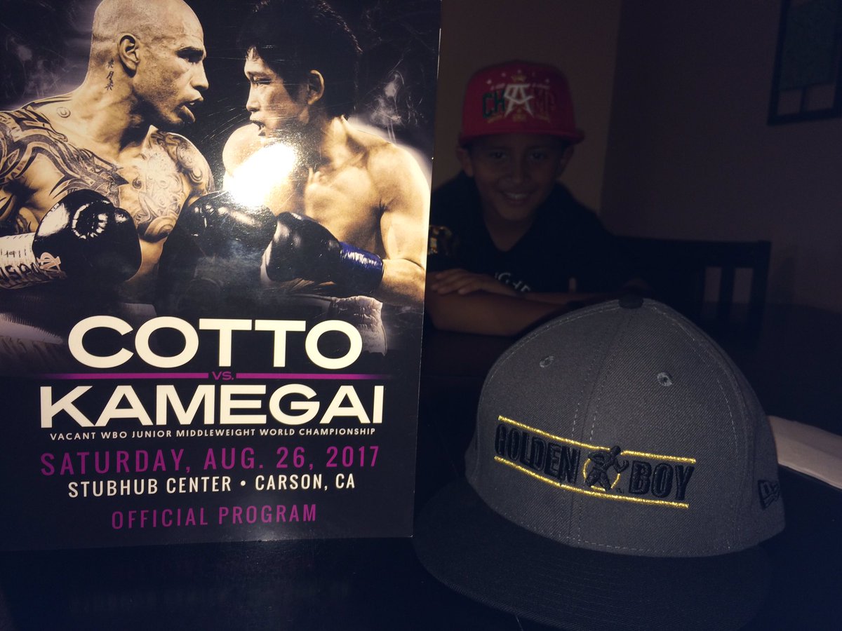mnahuat909's tweet image. Another #BoxingProgram to our collection. Can&apos;t wAit to add #CaneloGGG @GoldenBoyBoxing @OscarDeLaHoya @MonicaSears #bboyEVAN #BOXING