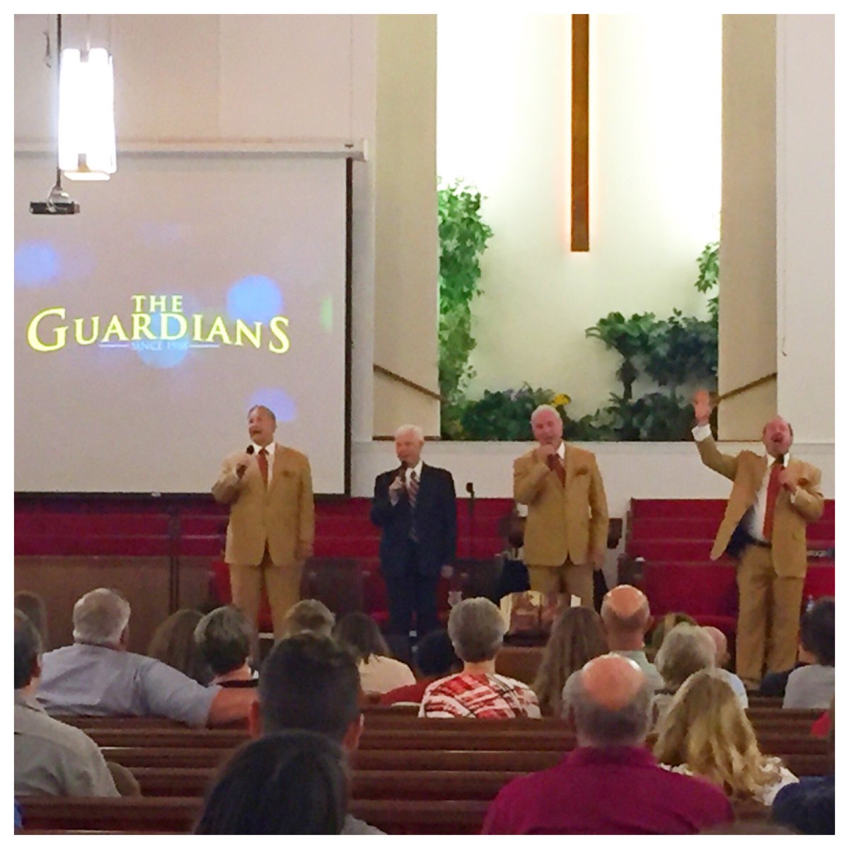 GuardiansQT's tweet photo. Sharing the message with Dr. Stan Toler at Indianapolis Nazarene. #ReviveAmericaTour https://t.co/MonuWeTnTJ