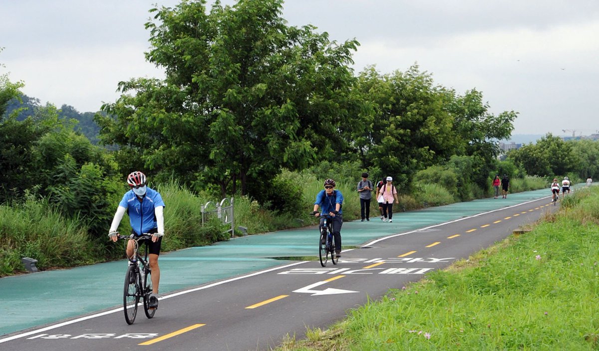 #성남시 올해로 5년째 ‘성남시민 #자전거 보험’에 가입 ^^ 
성남시에 주민등록을 둔 시민이면 누구나 자동 가입돼 전국 어디에서 자전거를 타든 사고가 나면 도움을 요청할 수 있는 보험.
동부화재해상보험㈜(☎1899-7751) 으로 연락주세요 ^^