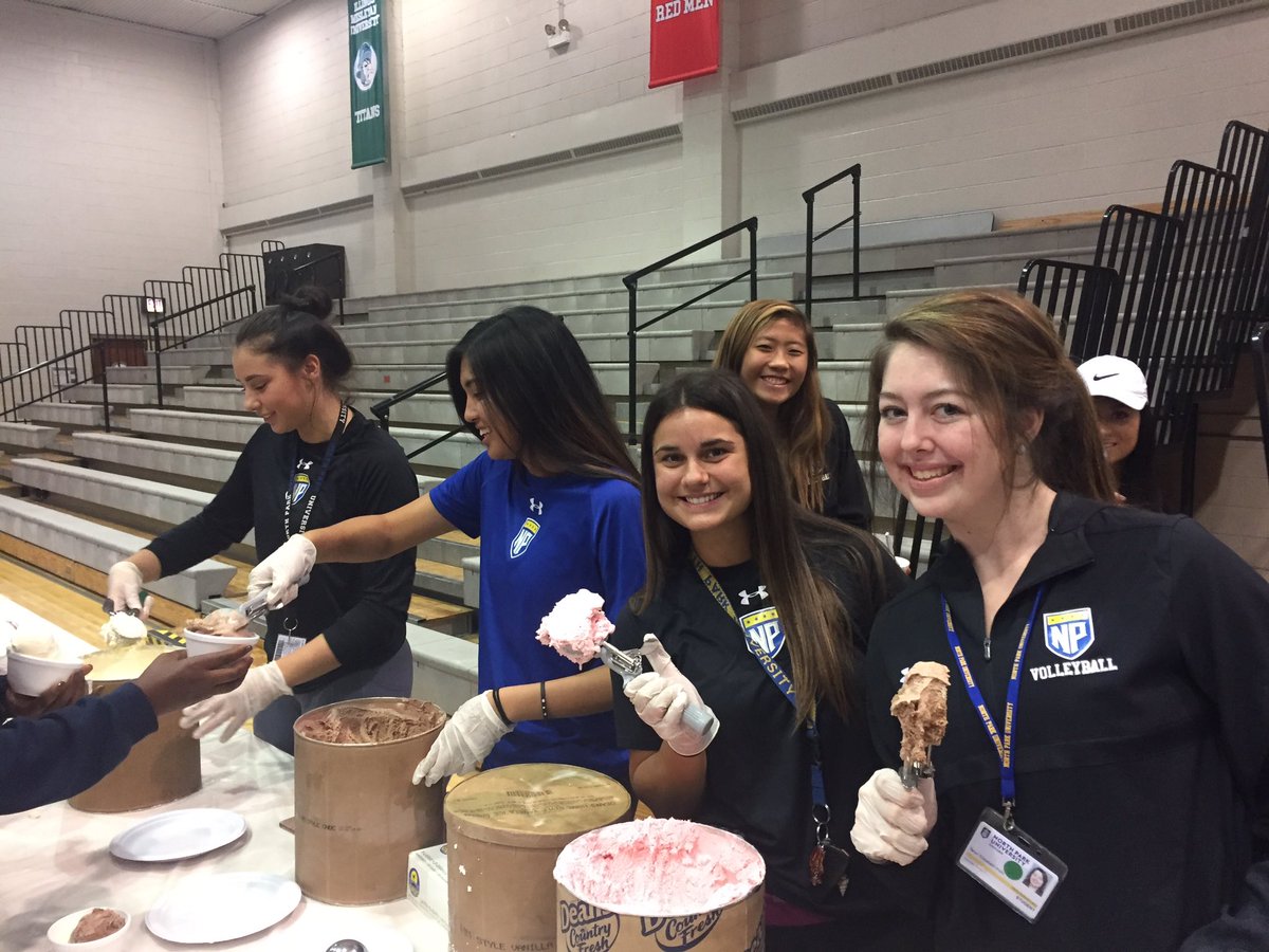 Come out to the ice social in Carlson gym till 10!!