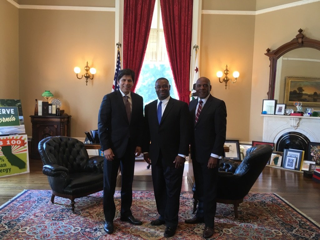 Kevinchatman2's tweet photo. In the office of the Pro Tem @TheReturnDoc @cut_50 @Sifill_LDF @feedingfaith @DarrisYoung @jstewi327 @POVpressroom @BlackToLive https://t.co/lBMR0Rigzz
