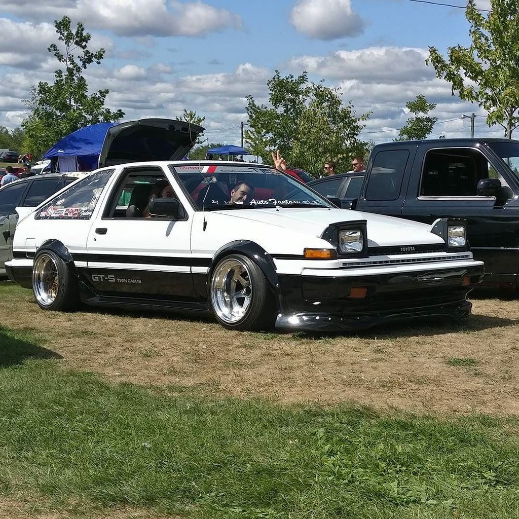 JustinCYYu's tweet photo. Owner: @alex.daigle #toyota #corolla #ae86 #initiald #maritimemodified #modfest2017 https://t.co/MKgZs1qooe https://t.co/jQGY54bm1v