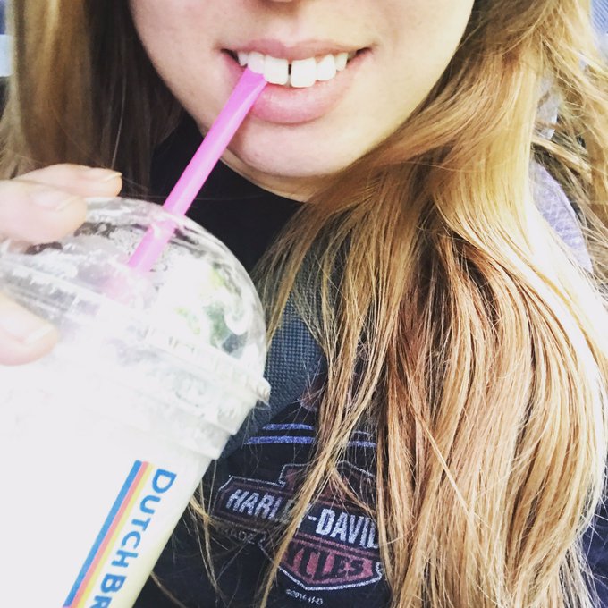 Tried the Kicker today! #DutchBros #coffeetime #yummy https://t.co/HDX3FoXO0I