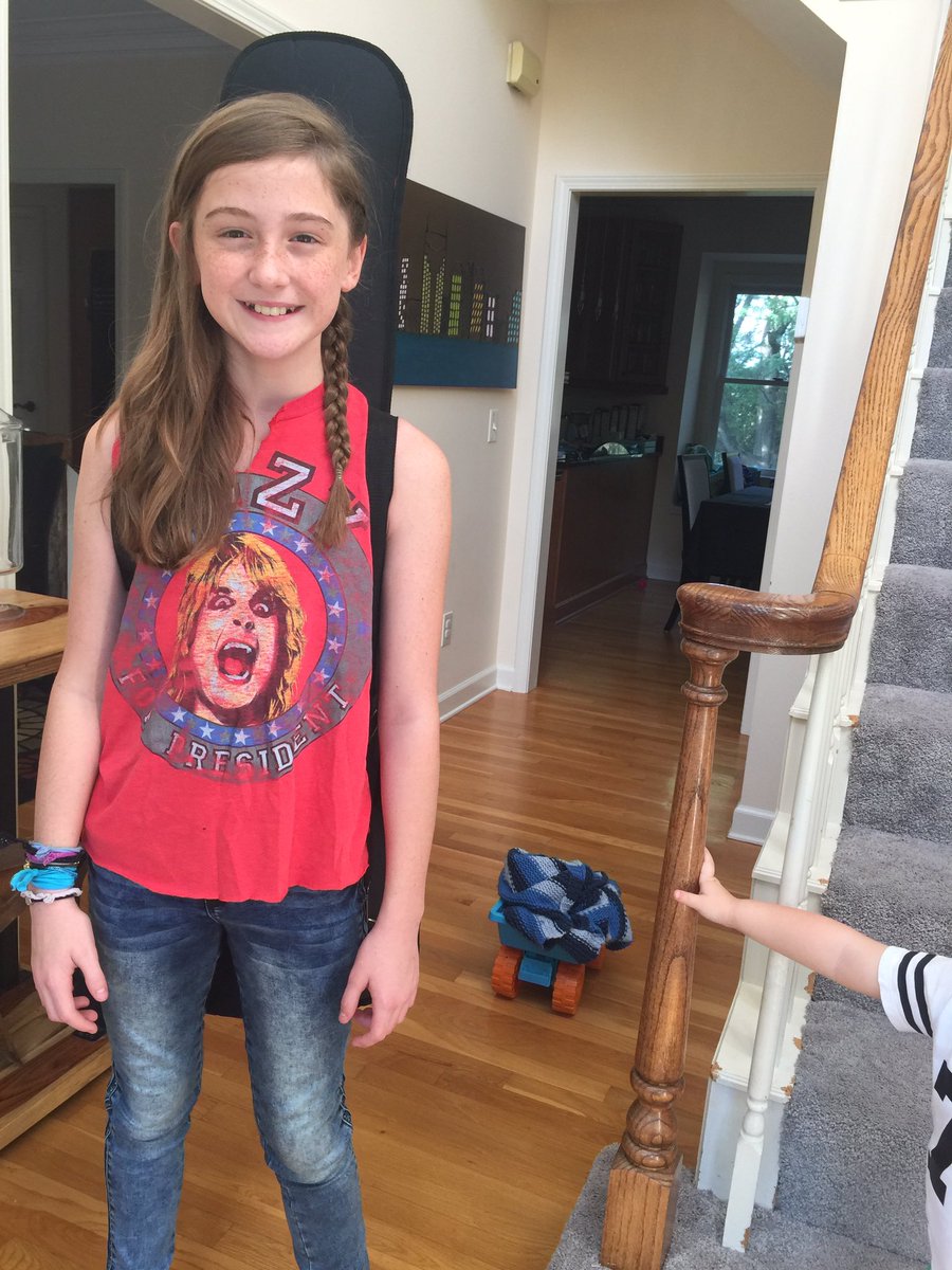 ChristinaMRyan_'s tweet photo. This girl is getting ready for her first show! #bassplayer #audreyseeryan #schoolofrock #dadsshirt #itsgood https://t.co/ZDPujWii2U