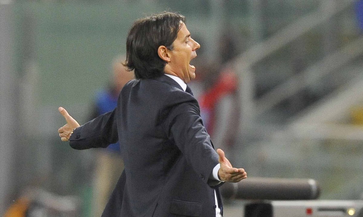 Laziopolis's tweet photo. Inzaghi costretto sostituzioni forzate: 3 uscite ufficiali, sempre gli stessi cambi. Urgono rincalzi, nostra analisi https://t.co/Q1oE31Et5R https://t.co/cHIP6AxAVO