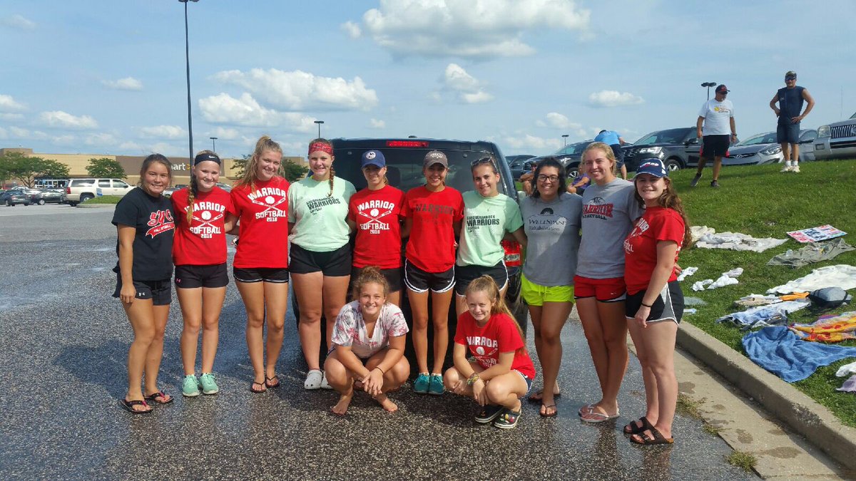 SuskySoftball's tweet photo. Thank you to everyone who supported and donated for the Susky Softball Team!! (especially the guy who bought us milkshakes) https://t.co/MTvGbYIXWv