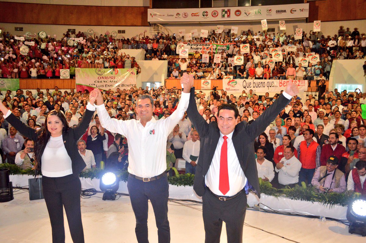 CindyMald's tweet photo. Amiga @AlyGamboa felicidades por tu nueva encomienda al frente de la secretaría general del @CDE_PRI_Durango ¡Enhorabuena y muchísimo éxito! https://t.co/SsPGA1qEIs
