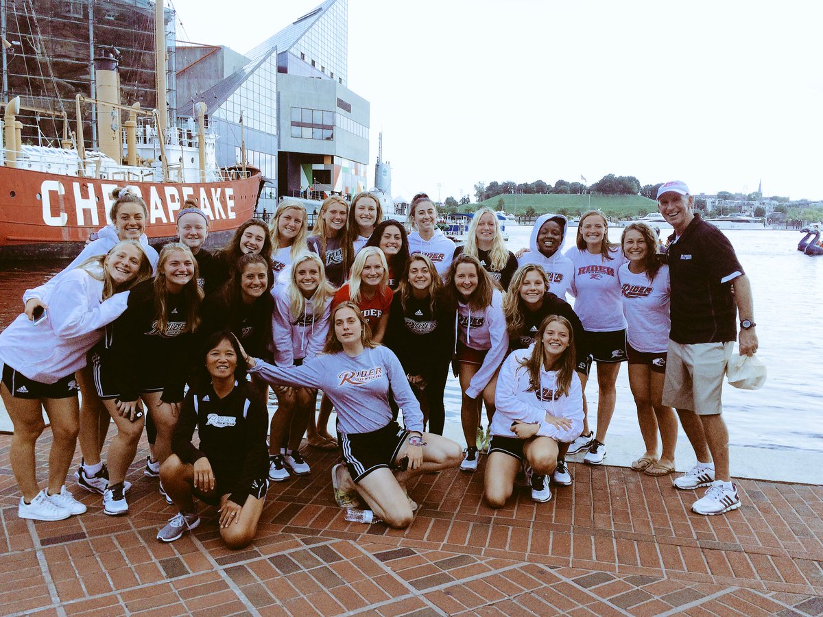 BroncsFH's tweet photo. Celebrating at Baltimore Harbor after an awesome opening performance today vs Davidson!   Way to go Broncs! https://t.co/jjdZPm6J9T