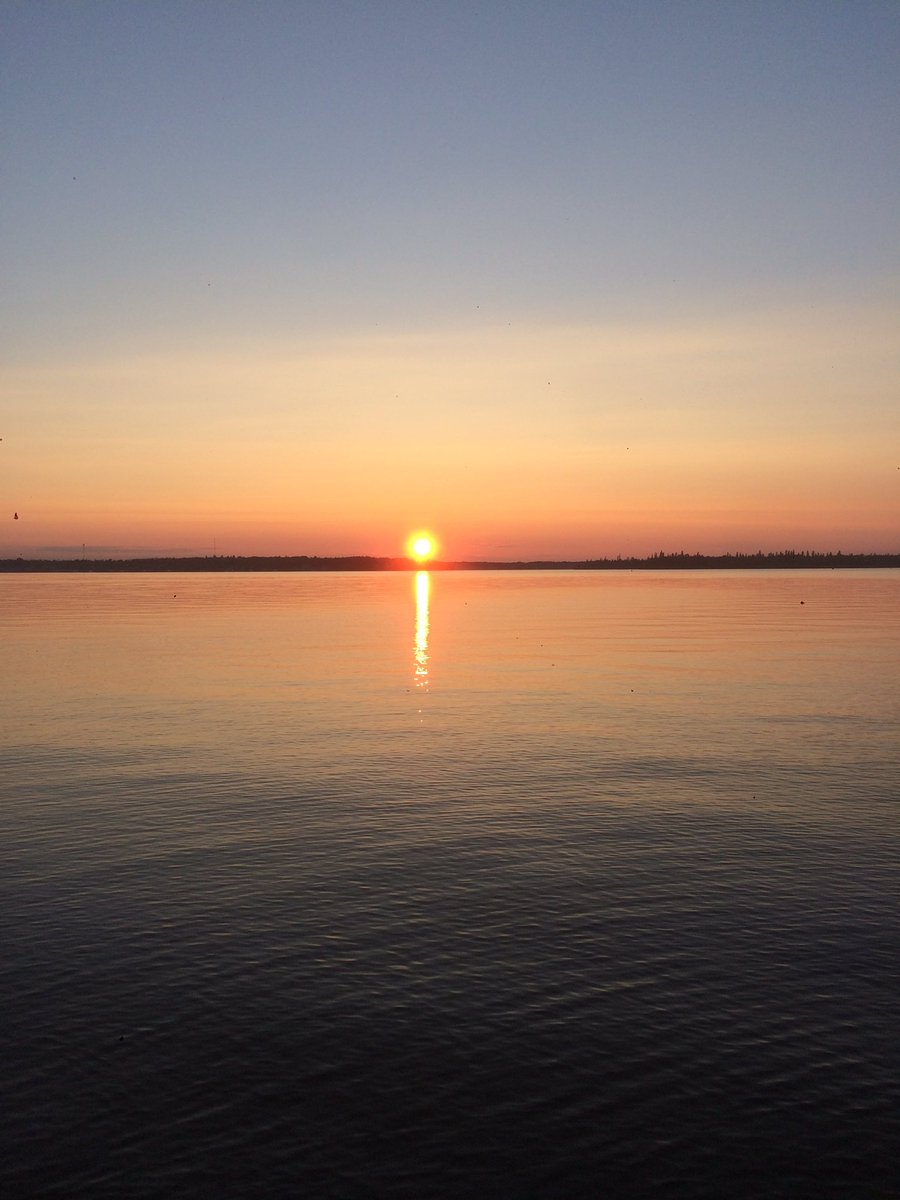 AdamBrule1's tweet photo. Cottage life, now back to reality. 😩 https://t.co/MdELkJy7jT