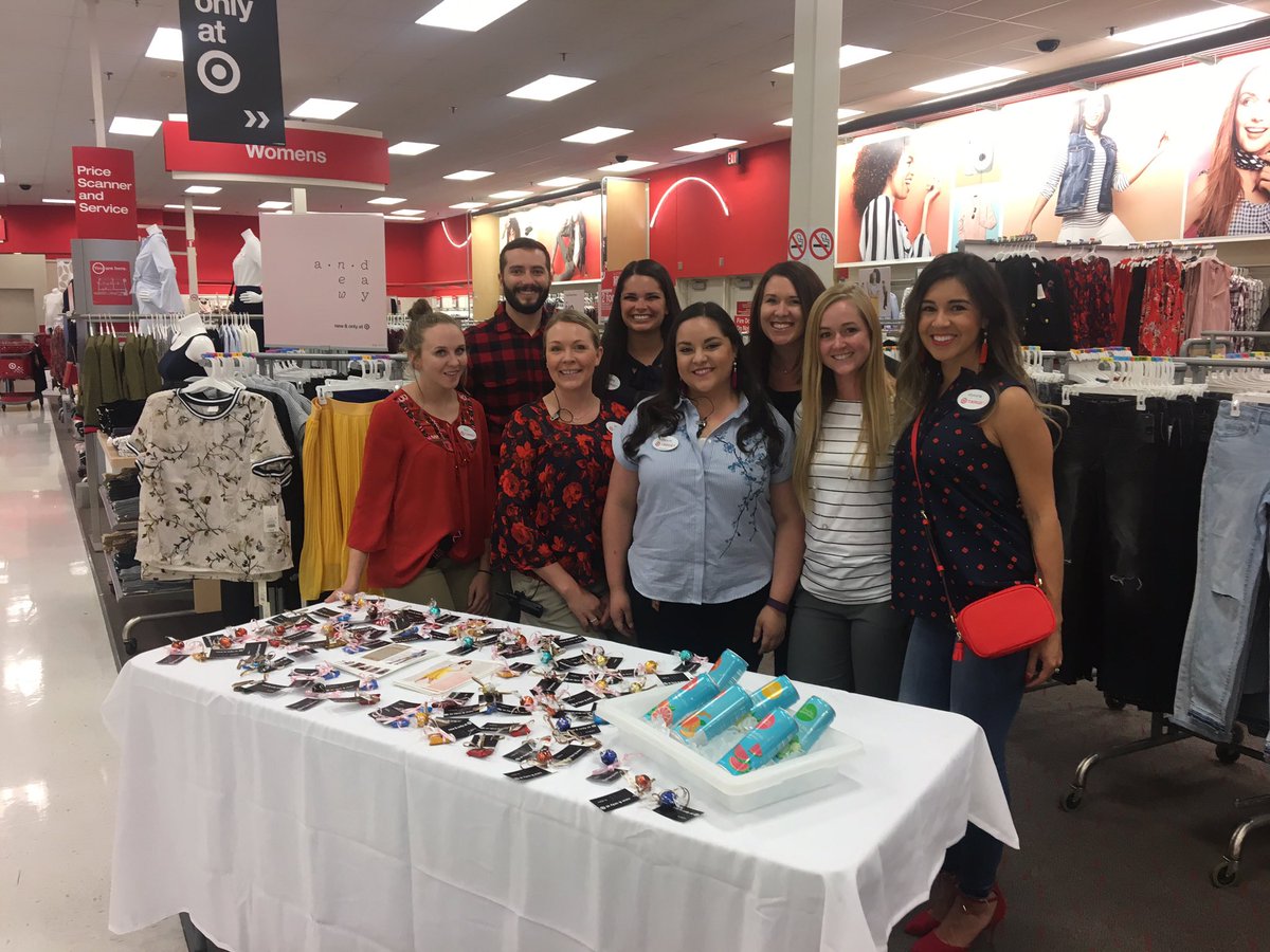 T357 dress to impress! Go sales!@NikkiJo11 <a href="/1ashower/">Ashley Moonshower</a> <a href="/AshleyWing09/">Ashley Wing</a> <a href="/Jfresh291/">Jeremy melvin</a>