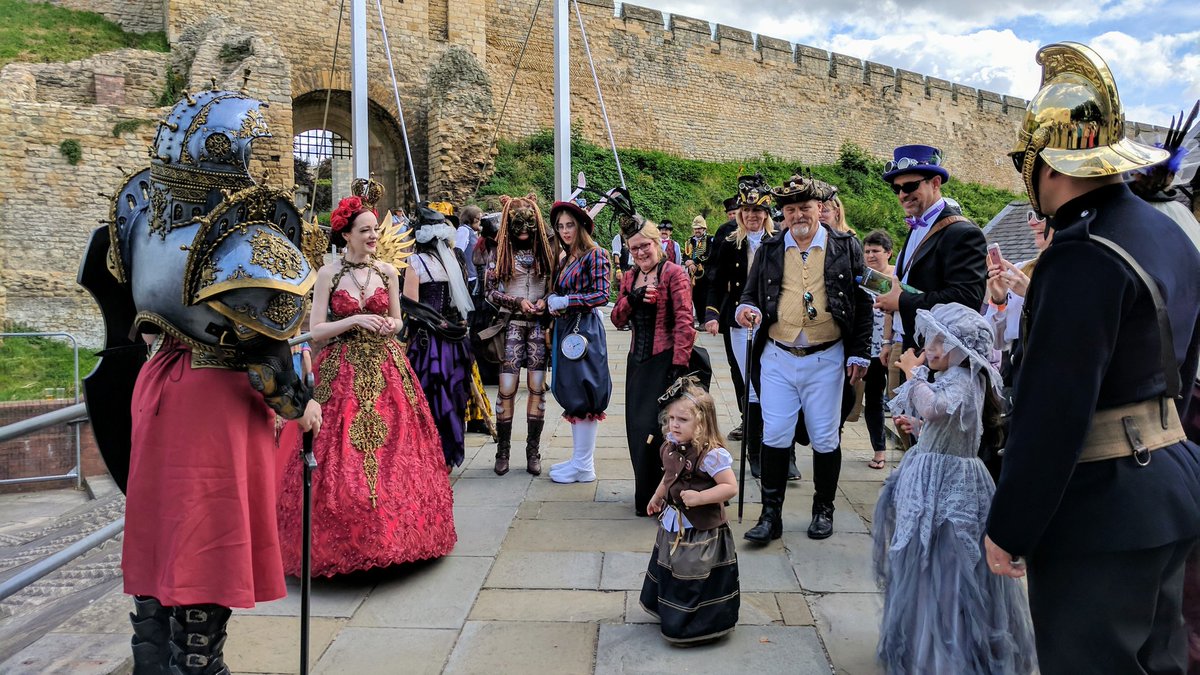 TravelJunkieGrl's tweet photo. #Lincoln looks fabulous during the annual #Steampunk Festival & the castle area is a great place to start!
#asylum2017 #asylumSteampunk https://t.co/MIYtZ52PYc