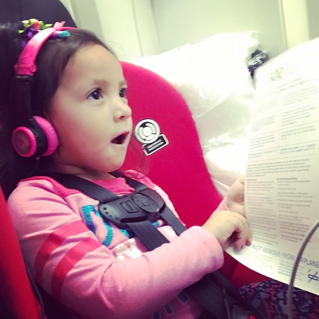 melindaann's tweet photo. This little one is about to rack up a few more miles with @AmericanAir #bestlittletraveler @monicoperez https://t.co/l4zEMZs3SF