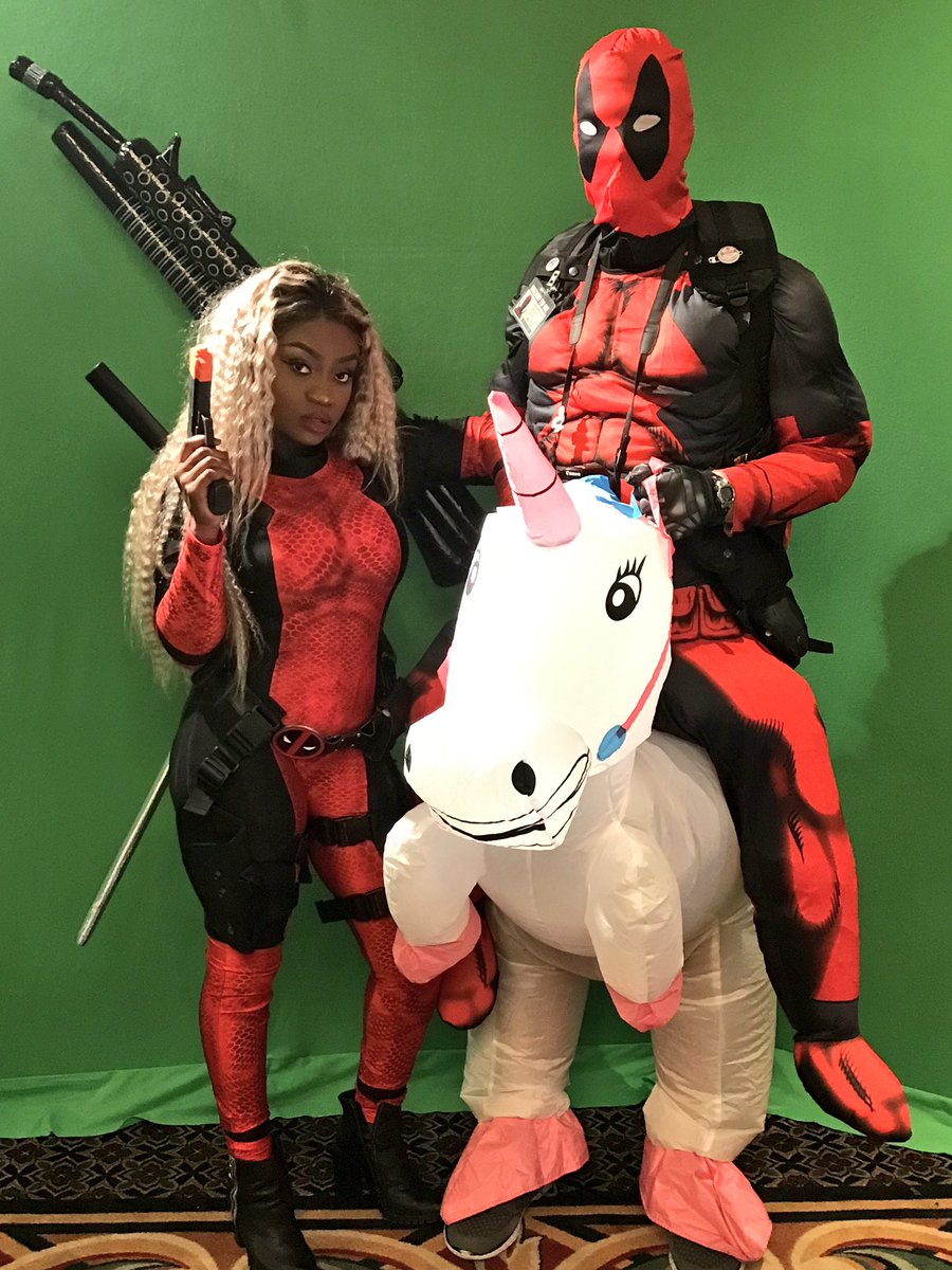 TheValleyCW's tweet photo. Incaseπmissed it, head over 2 our FB pg 4 more coverage of @VTComicCon this weekend https://t.co/H11Ah0OQXZ #cosplay #kiki #fredpool #cw π₯π₯π₯ https://t.co/OCo1ChW7Rj