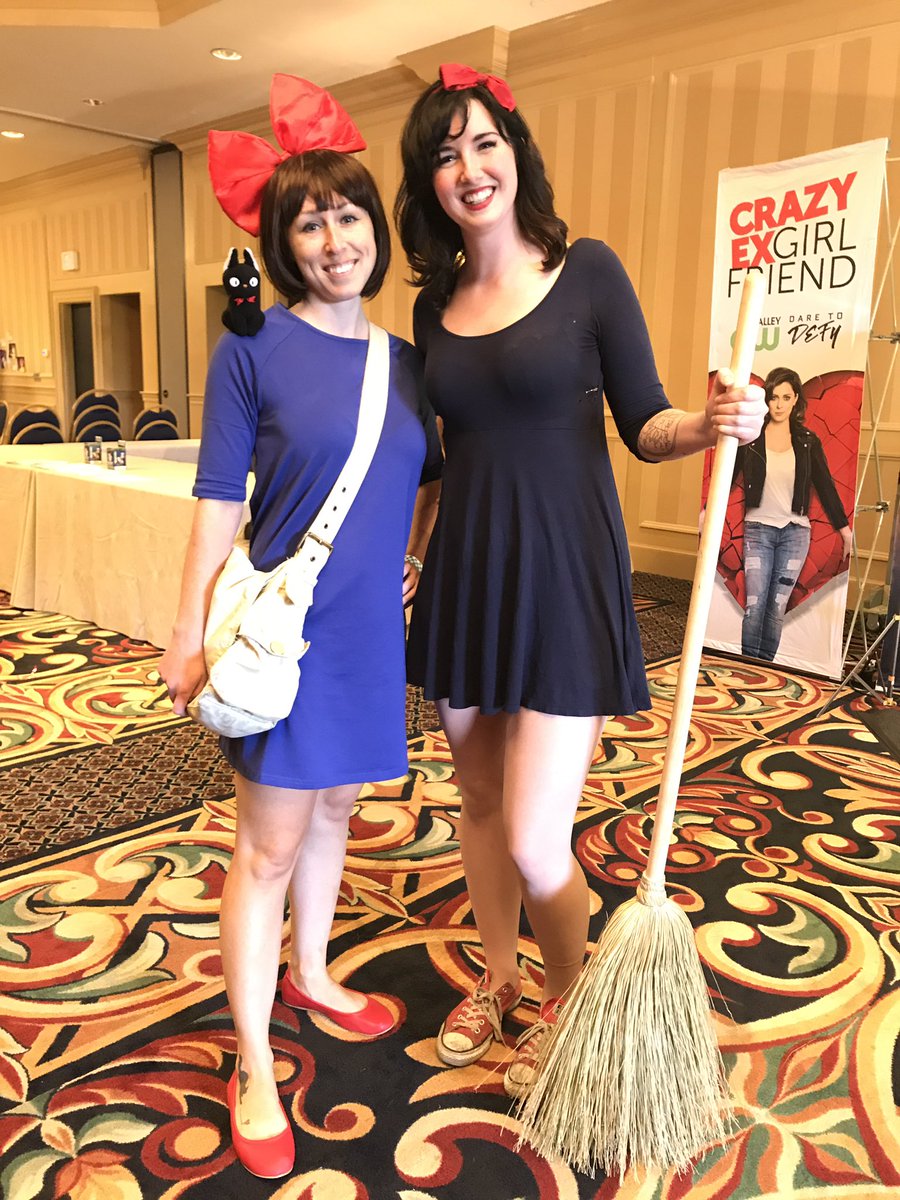 TheValleyCW's tweet photo. Incaseπmissed it, head over 2 our FB pg 4 more coverage of @VTComicCon this weekend https://t.co/H11Ah0OQXZ #cosplay #kiki #fredpool #cw π₯π₯π₯ https://t.co/OCo1ChW7Rj