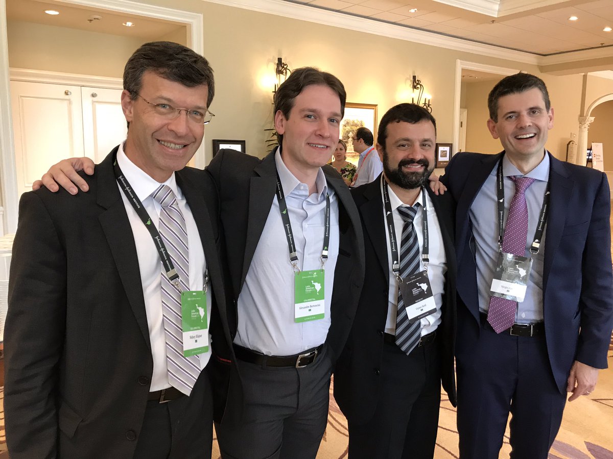DrSEAraujo's tweet photo. JnJ LAF and LAFMasters2017. Wonderful times w/ great friends. Congrats @R_Perez_MD @ScottRSteeleMD @SamAtallahMD @armando_melani @sklajner https://t.co/Zb9eqb2u6E