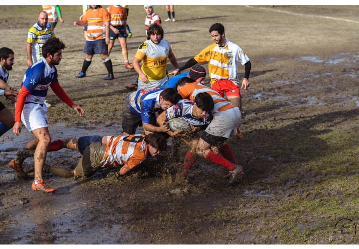 CCInfoRugby's tweet photo. Septiembre está a la vuelta de la esquina y con ello el mejor rugby No lo dudes y únete a los campeones de los terceros tiempos. #INFO🏉🏋️‍♂️ https://t.co/vGaVPuYiAr