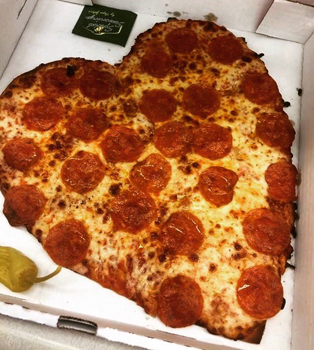 KatelynLarae's tweet photo. You make my bad days good days. Thank you, baby. ❤️ https://t.co/rdtGtqWm25