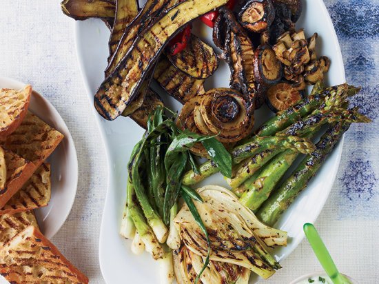 Not just for burgers! Vegetarian grilling ideas: bit.ly/2wKARCq