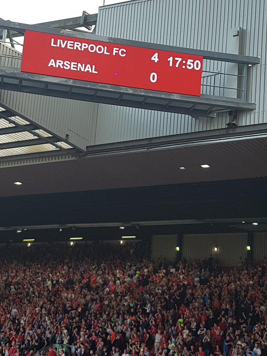 BarbaraSwift15's tweet photo. I've enjoyed #MOTD tonight!! 😁😂 #LFC #YNWA https://t.co/DbR83Pzdu6