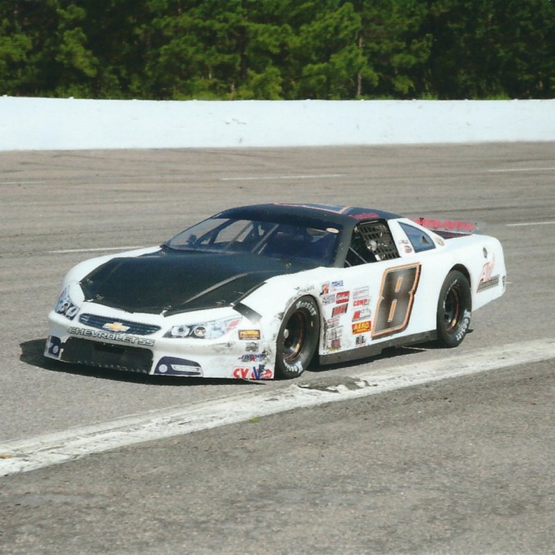 _TrevorRizzo's tweet photo. RACE FANS: @RizzoRacing8 needs YOUR help. If you, or a friend or business would like to support a family race team, now's your chance! https://t.co/YFrkWivJJP
