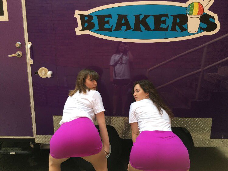 901scoop's tweet photo. In honor of Beakers last day, here's a compilation of the most iconic moments at the best place on earth https://t.co/Y2NucvnAJK