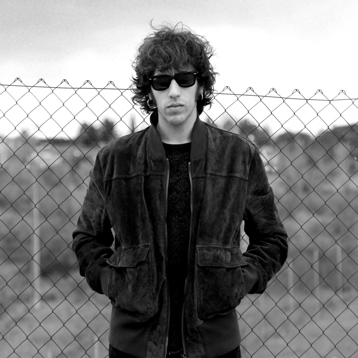 girandoporsalas's tweet image. ¡BUENOS DÍAS! Es lunes y seguimos conociendo las bandas de #GPS8. Hoy el turno de #LucasColman 
#nosvemosenlassalas
girandoporsalas.com/banda/9245/luc…