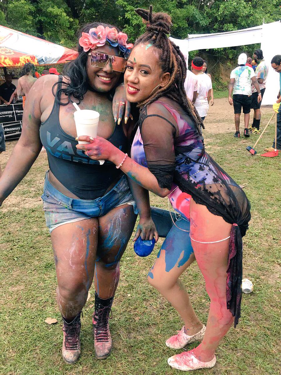 mocha_mamiiii's tweet photo. Pretty Gyal Team🔥🔥🔥 #FOC #LLS #LLS17 https://t.co/FpI6cLz2Dw