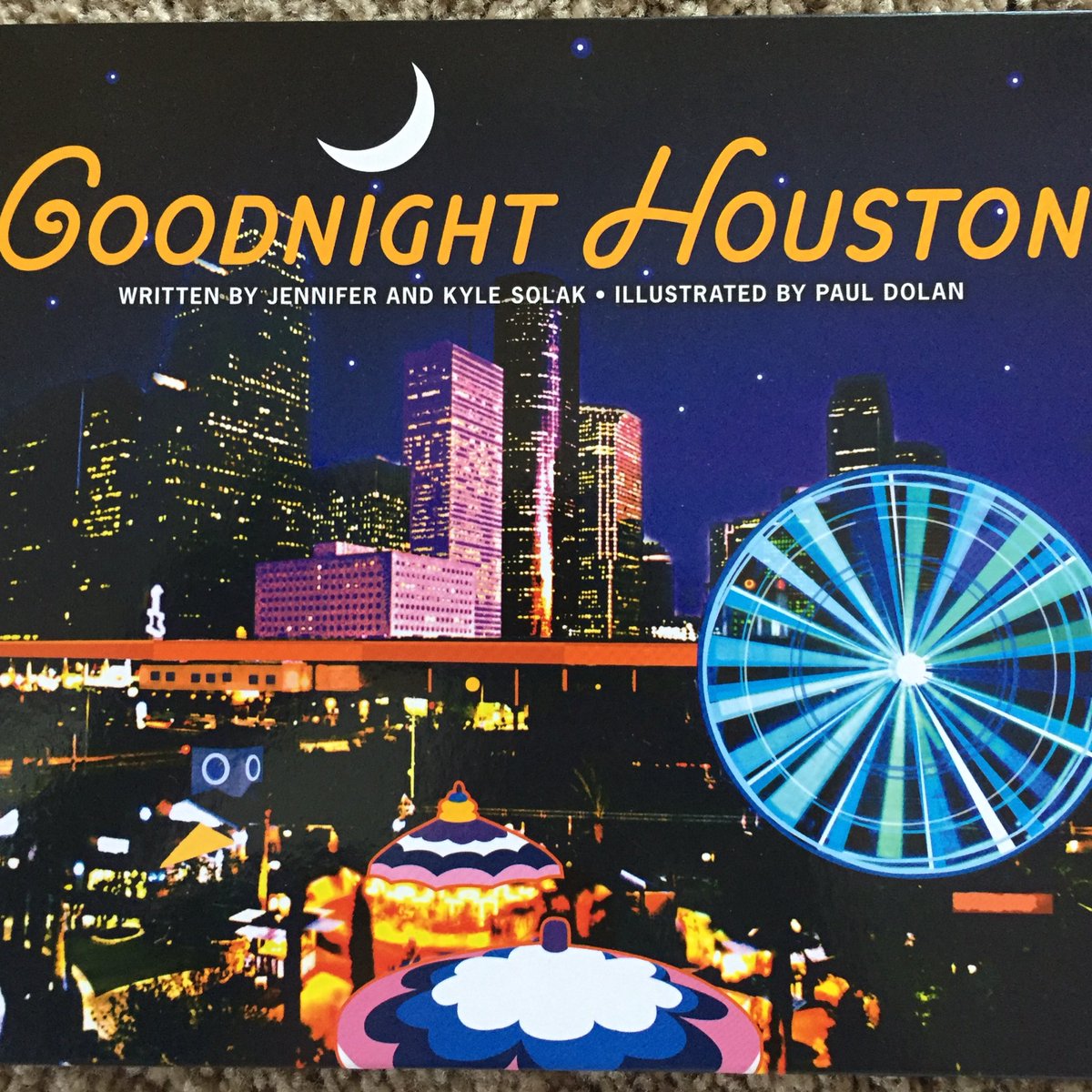 CoachDerekDay's tweet photo. I read this to Landyn at bed time on nights I'm home. I want her to know her city. Tonight we pray for her H-Town. #HoustonGirl #DaysAdopt https://t.co/LMRDLmp3sB
