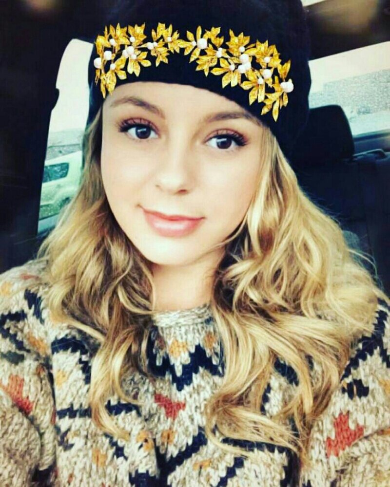 bells_sofia tweet picture