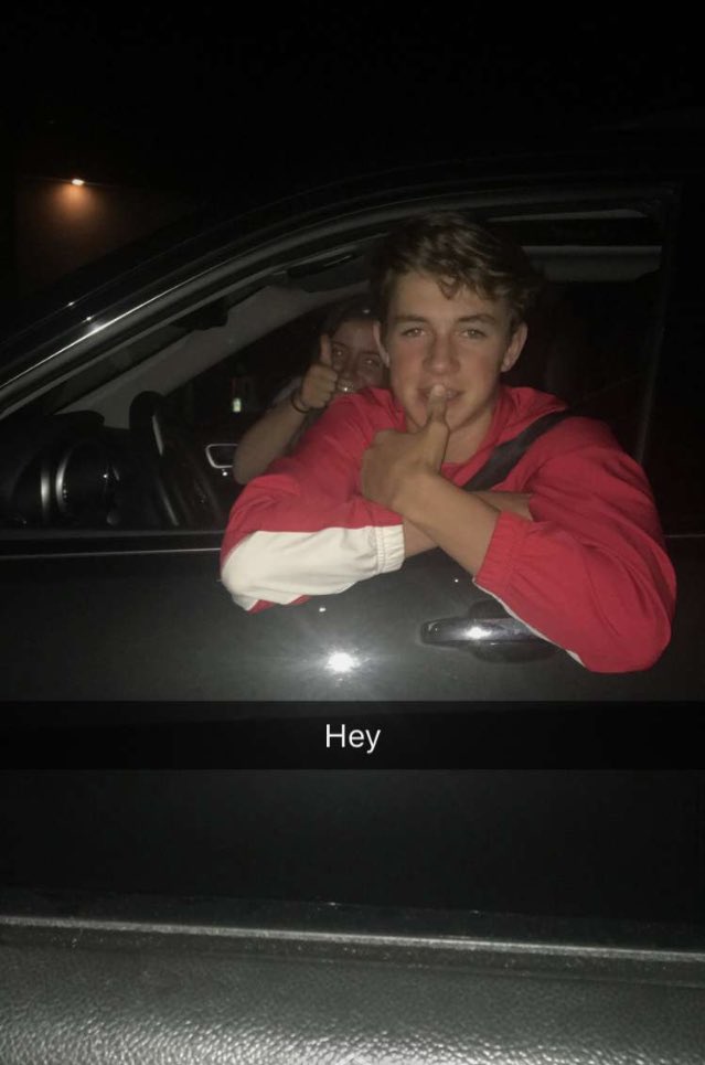 hannah2kase's tweet photo. Happy birthday 🐐 @Matt_Howat hope it was a great one! So happy our dogs are soulmates :)) https://t.co/i5UAl4MFAs