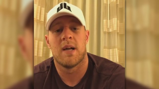 FOX4's tweet photo. Texans' J.J. Watt kicks off fundraising efforts for Houston victims https://t.co/6aKiG0YOE3 https://t.co/qHWzpteOiJ