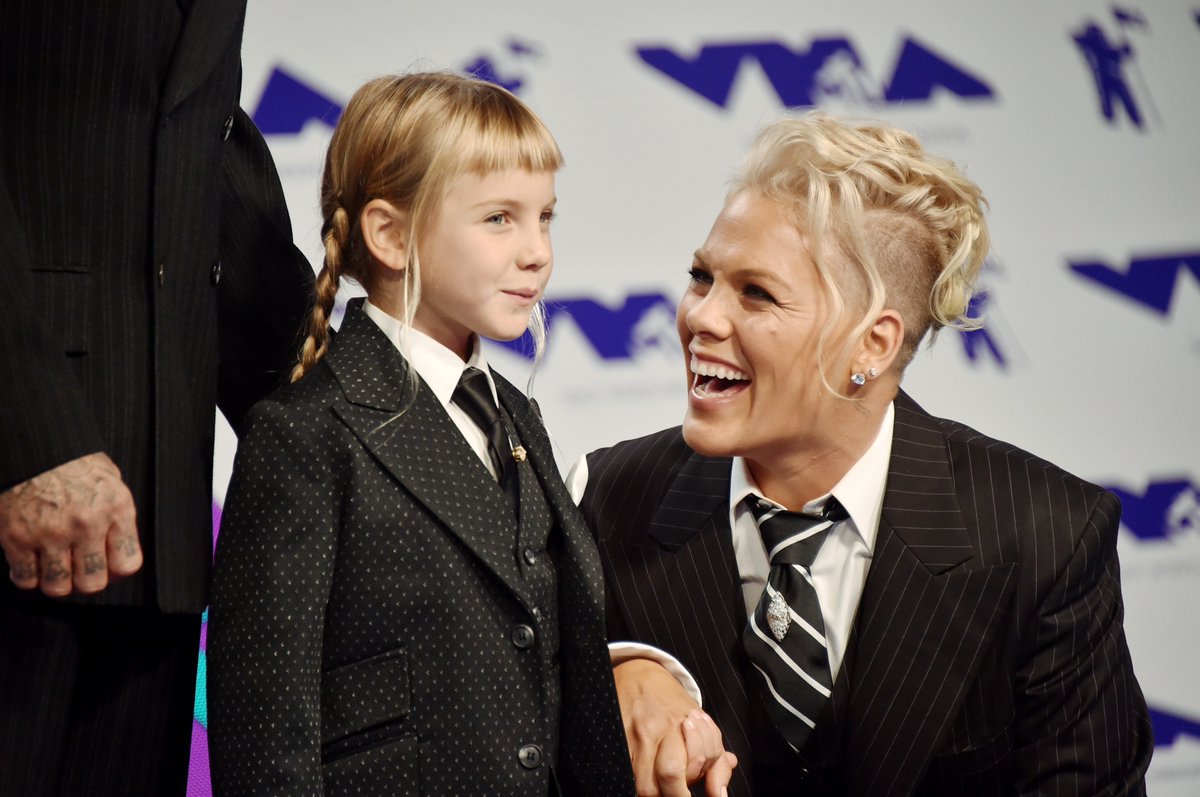 .<a href="/Pink/">P!nk</a> + Mini P!nk out here giving us LIFE!