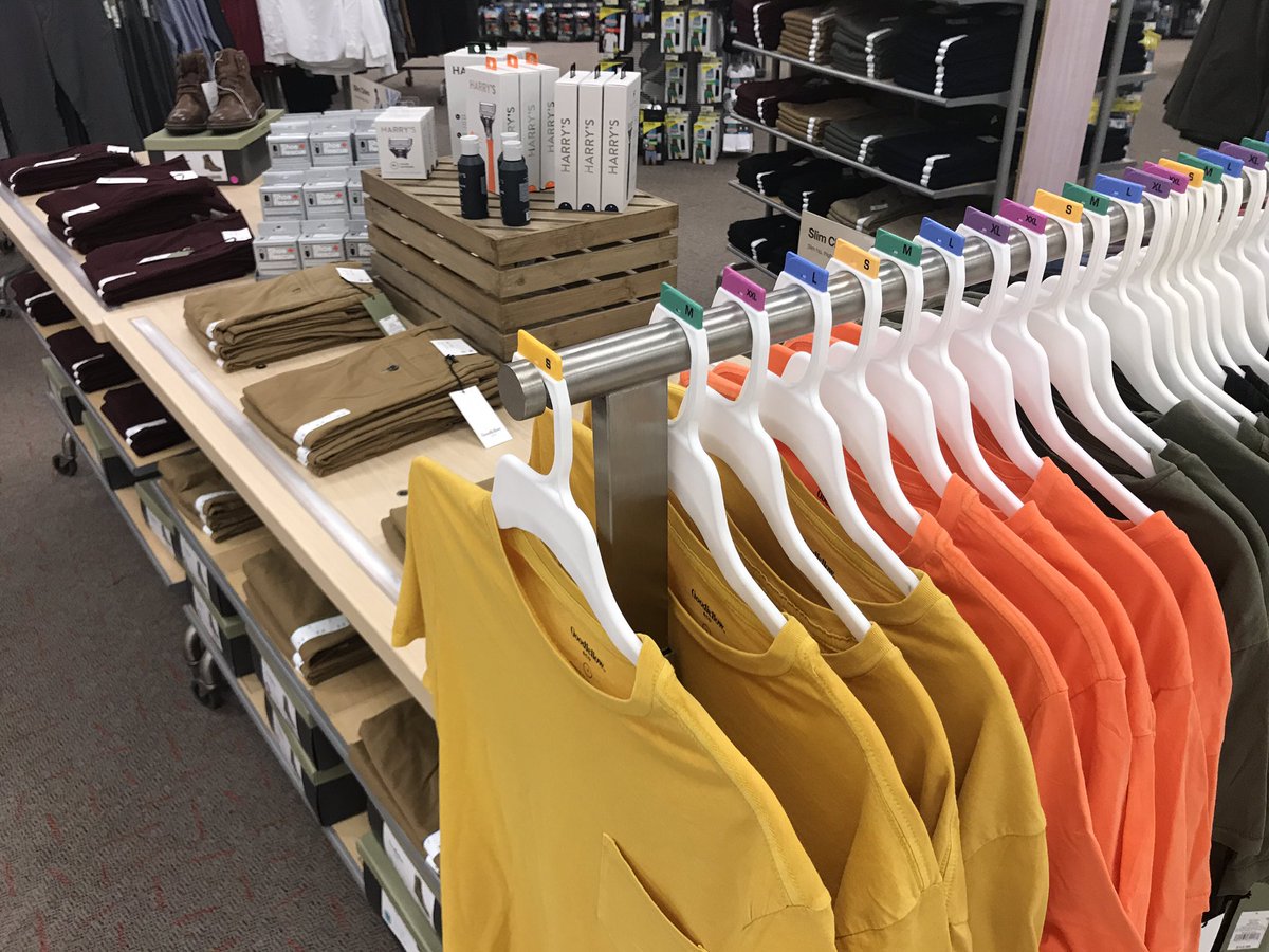 estewdix's tweet photo. #LookingGoodFellow still looking fresh after the Sunday Rush!#MarionTarget #brandonpoint @jamaal_edwards @A_Leigh_ @ContrucciJoe https://t.co/uxyqxg0cnB