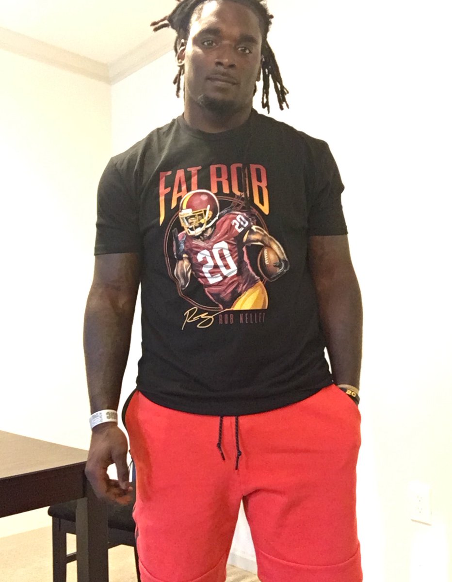Got get your #fatrob shirt #httr