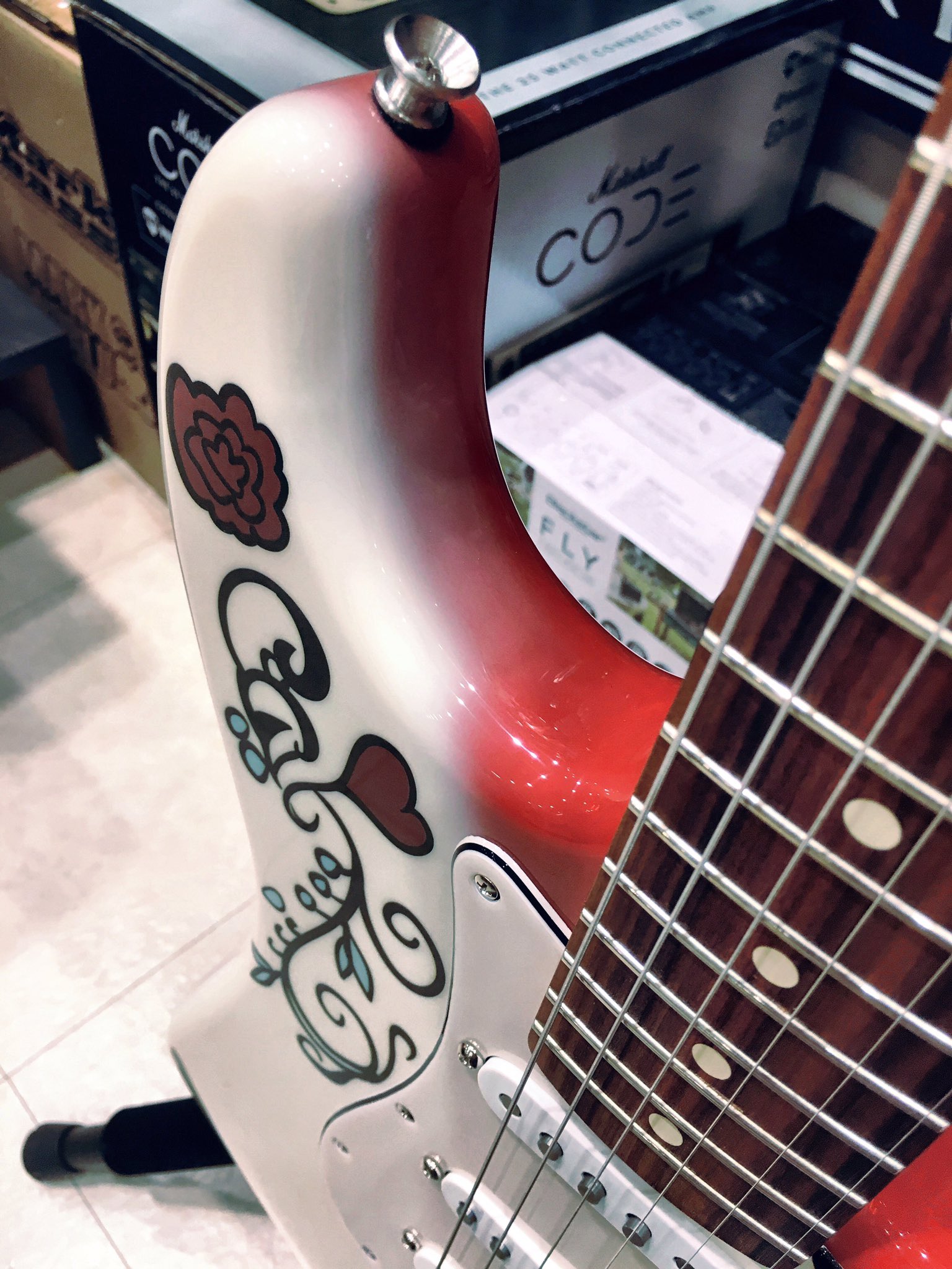 7thCODE 名古屋ワンダーシティ店 в X: „#Fender よりJIMI 7thCODE 名古屋ワンダーシティ店 в X: „#Fender よりJIMI