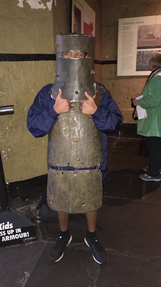 HollyHamill1's tweet photo. At Old Melbourne Gaol 👍🏻 @MrSimpsonY9PCC https://t.co/Sv0aEHb0Xg