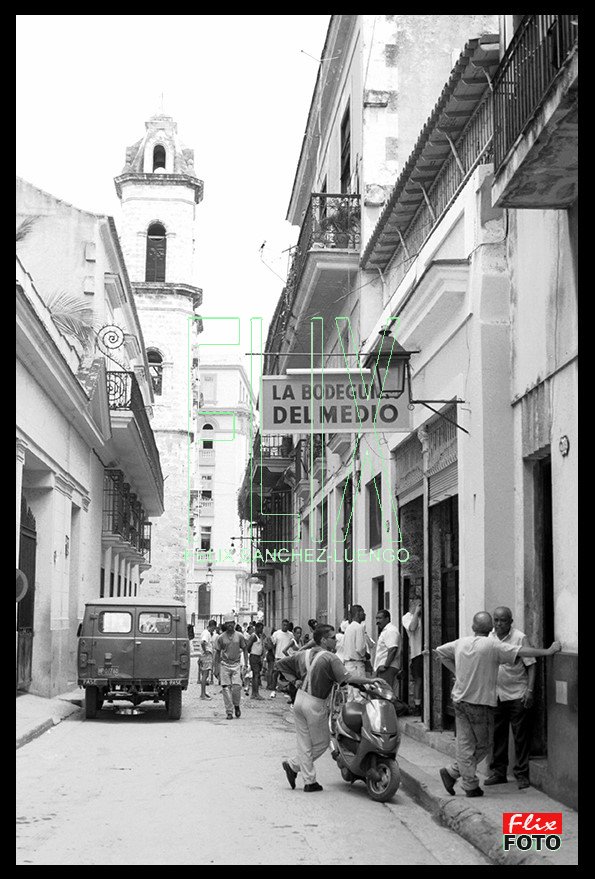 FLIXFOTO's tweet photo. Recuerdos de la Habana https://t.co/xPSt1Qu25i
