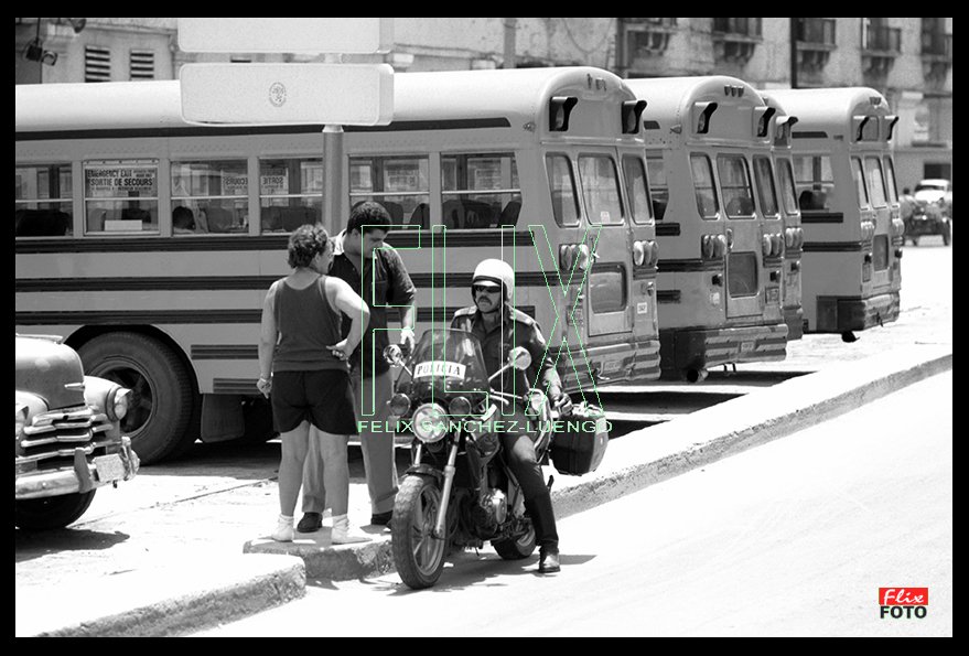 FLIXFOTO's tweet photo. Recuerdos de la Habana https://t.co/TWYjDWVIao