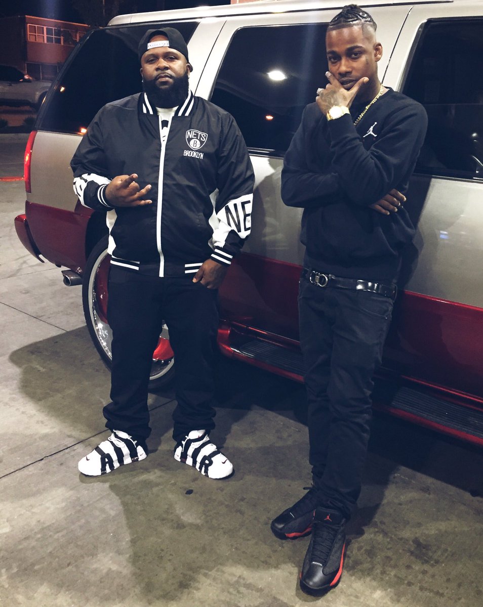 DoughDrippin's tweet photo. @1future WE OUT HERE MAKIN SHIT HAPPEN 💀🤙🏽🖕🏾😜 WIT Cee-j Johnson 🤘🏾 #ATVDBZ & #HARDEARN 👌🏾 https://t.co/8MxFX6fAtR
