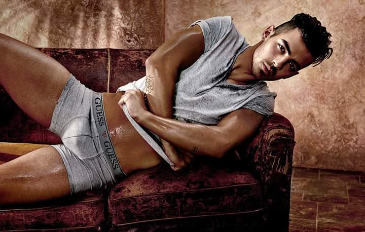 EnPOPados's tweet photo. El 30 y 31 de agosto @joejonas estará en #MEXICO para presentar la nueva campaña de @GUESS RT @DNCE #DNCEmx #JoeJonasMX https://t.co/vNEsj2jqfT