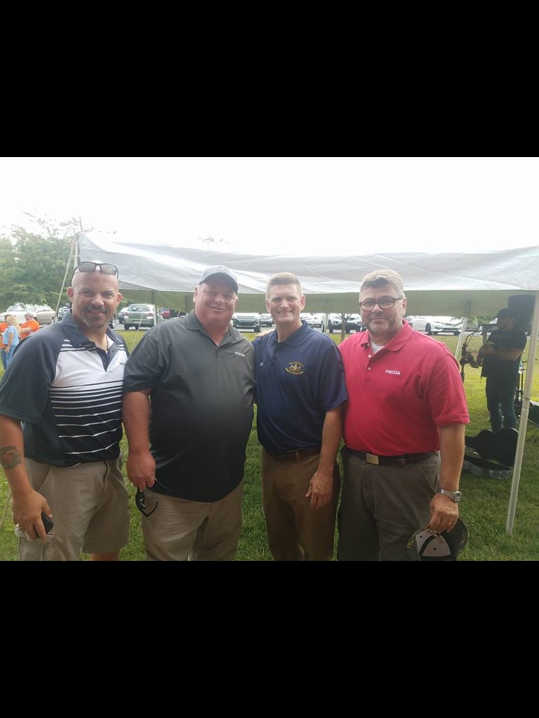 Yudichak4PASEN's tweet photo. Thank you to all my Friends in Labor for making Our Annual Labor Picnic another fantastic success. #Labor #Union #LaborDay #Yudichak4PASEN https://t.co/dQhpzaaeta