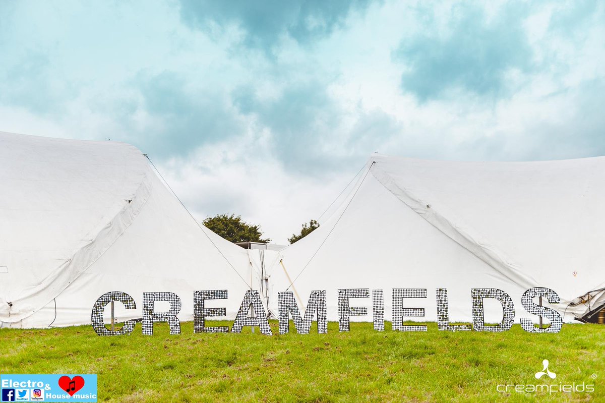 DJElectroHouseL's tweet photo. increíble fin de semana, ¡Gracias! #creamfields2017
#Creamfields #Creamfields20
🕺❤♫😍🙌👌✌🔥🔊🎶🎶 https://t.co/FMMaeUUMnU