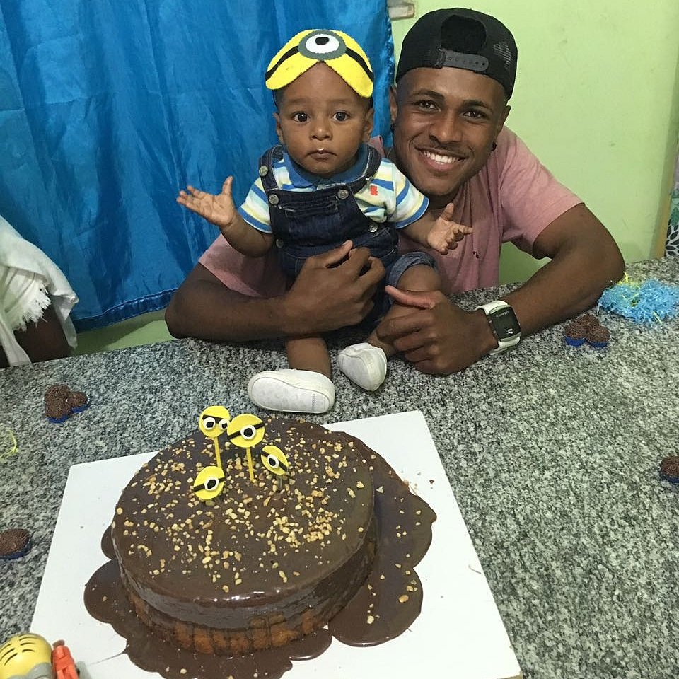 _djhg's tweet photo. #7messes meu Homenzinho ..😍👼👦 https://t.co/5Q35qvvoEC