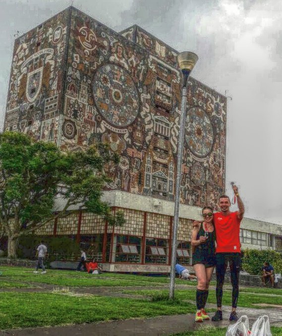 Le_blanch's tweet photo. #MaratonDF #MaratonCDMX2017 #MaratonCDMX Completito con todo y lesión desde el 18k. Lo logré. 😊 https://t.co/UUJ5Lbkurl
